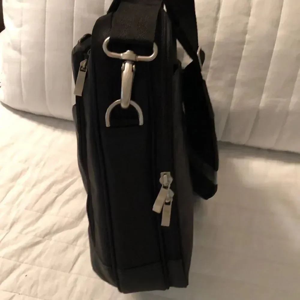 Dell Tech Padded Laptop Travel Bag with a Crossbody Strap